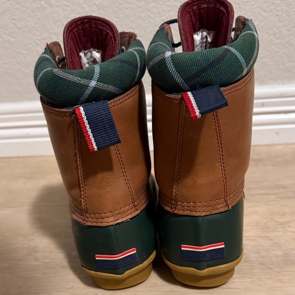 Tommy Hilfiger Brown and Green Lace Up Boots - Picture 2 of 6